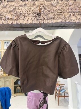 NWOT Brown Puff-Sleeve Cropped Faux Leather Top with Tie-Back